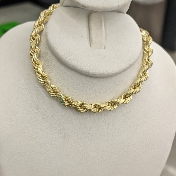 10kt Real Gold Rope Bracelet - Picture 3 of 8